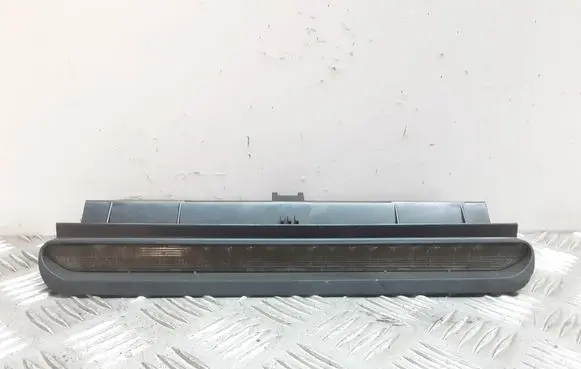 Volvo S70 V70 V70 XC Third/center stoplight 9141490