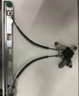 Renault Master III Front door window regulator with motor 807200008R