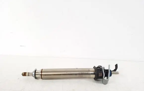 Mercedes-Benz C W205 Fuel injector A2780700687