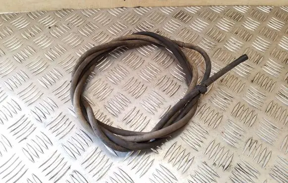 Land Rover Freelander 2 - LR2 Headlight washer hose/pipe 