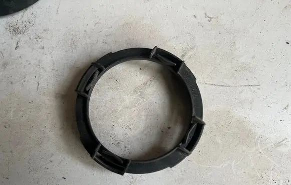 Nissan Primera Headlight/headlamp dust cover 1300522041