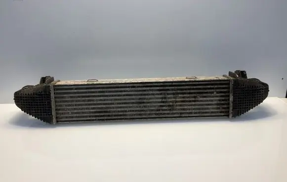 Mercedes-Benz C W204 Intercooler radiator A2045000100 2045000100