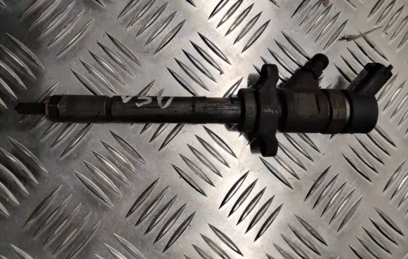Volvo V50 Fuel injector 