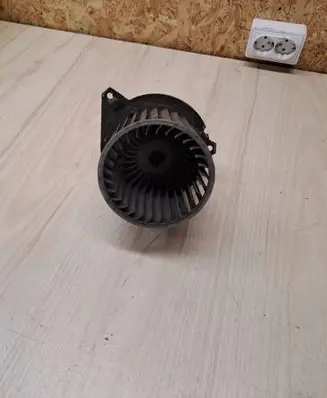 Ford Transit Heater fan/blower E6RF18527