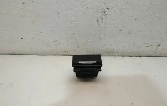 Honda Civic Ashtray (front) 