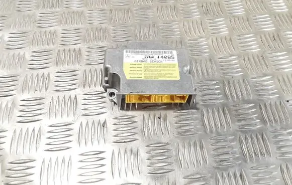 Mercedes-Benz B W245 Airbag control unit/module
