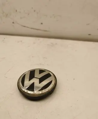 Volkswagen Polo IV 9N3 Original wheel cap 1J0601171