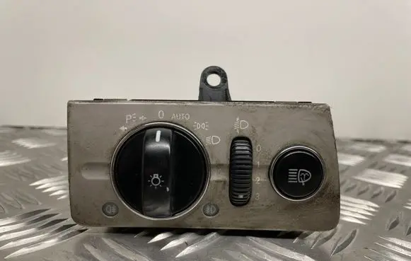 Mercedes-Benz E W211 Light switch 2115450204