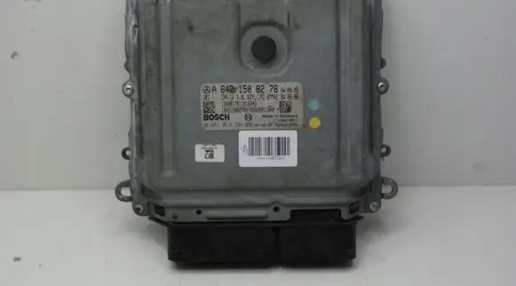 Mercedes-Benz E W211 Engine control unit/module A6421508278