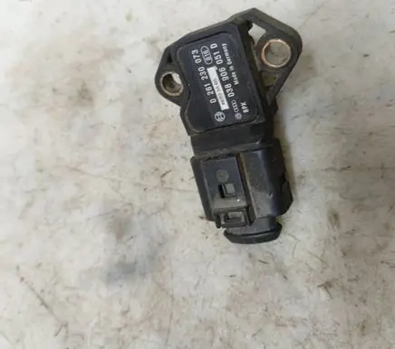 Volkswagen PASSAT B5.5 Air pressure sensor 0261230073 038906051D