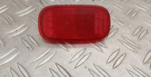 Toyota RAV 4 (XA20) Rear tail light reflector 