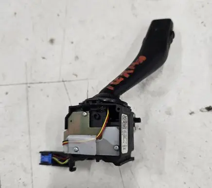 Volkswagen Touran I Wiper control stalk 1K0953519A