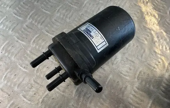Nissan Juke I F15 Fuel injection high pressure pump GFE5419