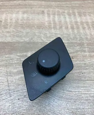 Volkswagen Polo IV 9N3 Wing mirror switch 6Q1959565H