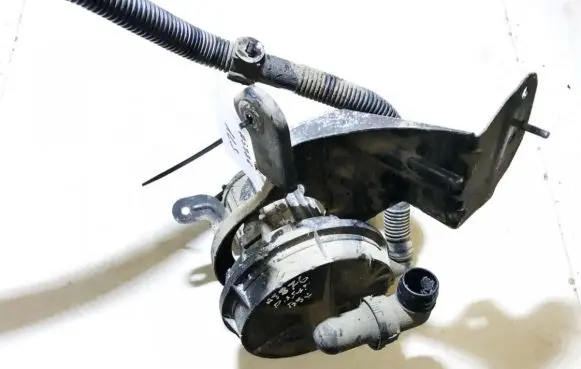 Volkswagen PASSAT B5.5 Secondary air pump 