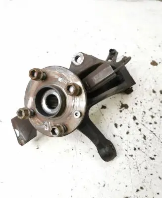 Peugeot 108 Front wheel hub