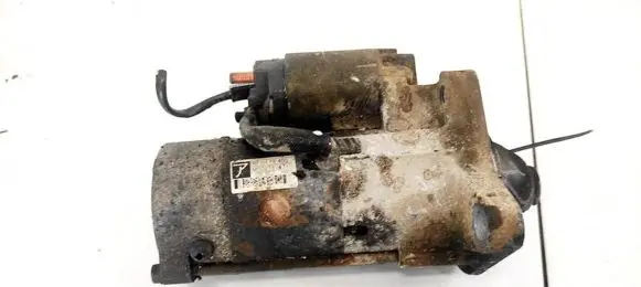 Mazda Premacy Starter motor M002T87471 RF1H18400