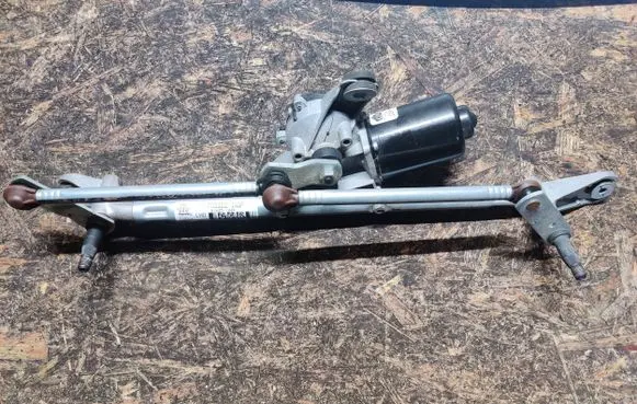 Jeep Compass Front wiper linkage and motor 916251046
