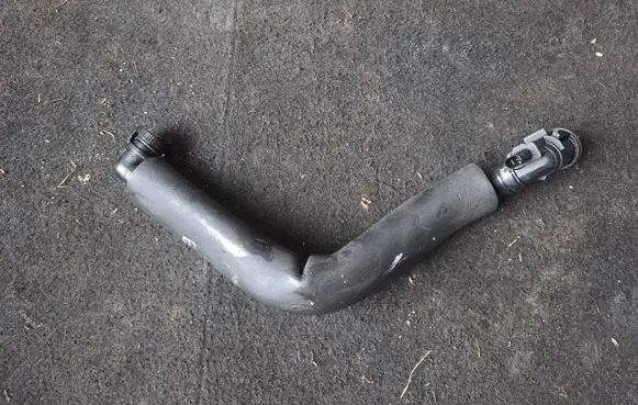 BMW X3 G01 Breather/breather pipe/hose 7623745