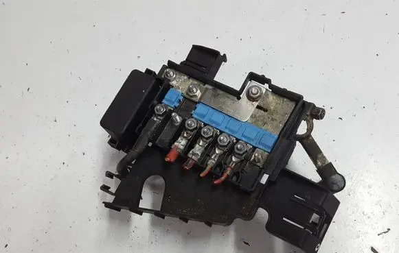 Skoda Citigo Fuse module 6R0937550AXAUTOPX 6R0937550A