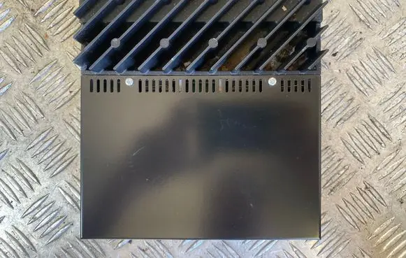 BMW 3 E90 E91 Sound amplifier 9143161 033276 532230819