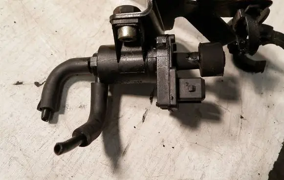 Valve vacuum