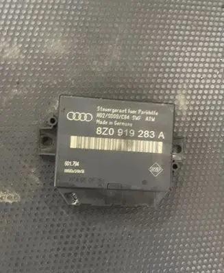 Audi A4 S4 B6 8E 8H Parking PDC control unit/module 8Z0919283A