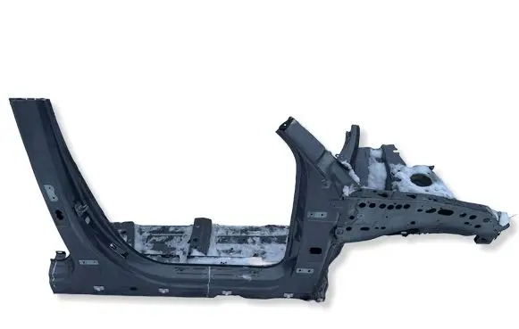 Mercedes-Benz GLB x247 Front quarter panel 