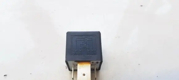 Audi A6 S6 C5 4B Other relay 899511000