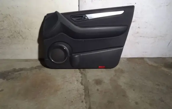 Mercedes-Benz B W245 Front door card panel trim 1697200458 A1697201670