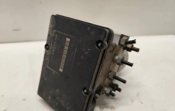 Volvo XC90 ABS Pump 30714956 00401396D0 10092504113