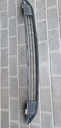Toyota RAV 4 (XA40) Front bumper lower grill 5311242100