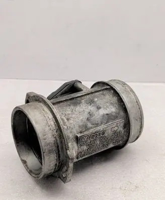 Audi A6 S6 C5 4B Mass air flow meter 059906461D AFH7025C