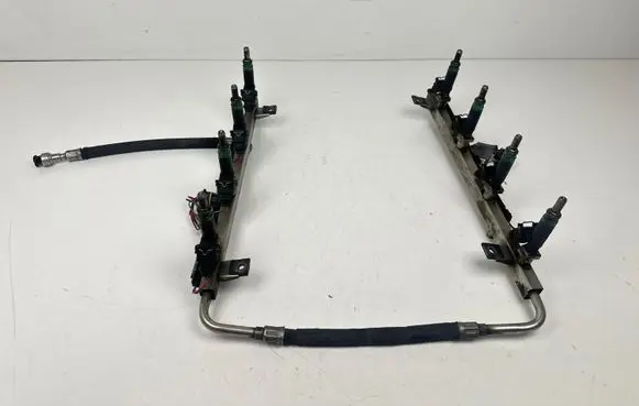 BMW 7 E65 E66 Fuel injectors set 7514611