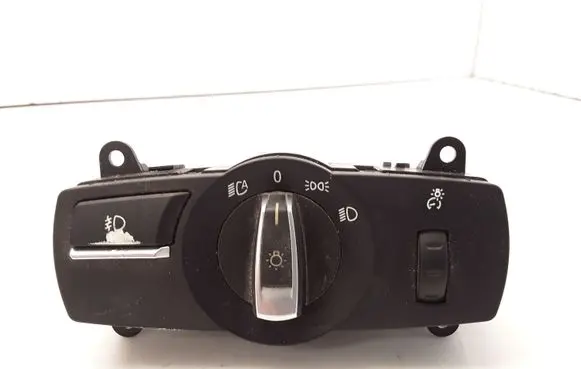 BMW 5 F10 F11 Light switch 9192745 3392030102 33920301