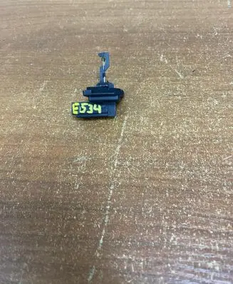 Land Rover Range Rover Sport L494 Oil temperature sensor CPLA19C734CA E534
