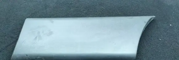 Rear fender molding trim