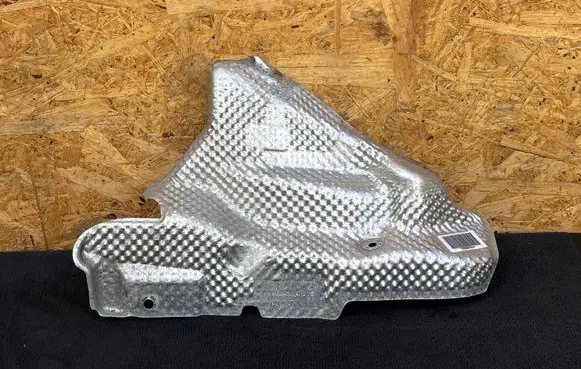 Porsche Macan (95B) Heat shield in engine bay 95B399300A