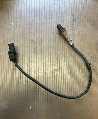 Peugeot 4007 Lambda probe sensor 0281004080