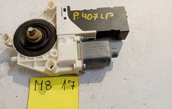Peugeot 407 Rear door window regulator motor 9648593380