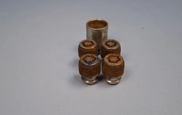 Mazda CX-5 Nuts/bolts 