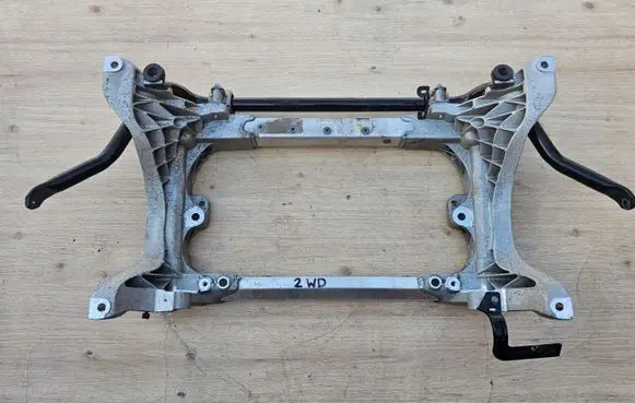 Maserati Quattroporte Front subframe 670001450
