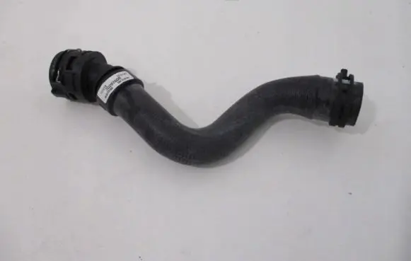 Citroen C3 Aircross Engine coolant pipe/hose 9818259380