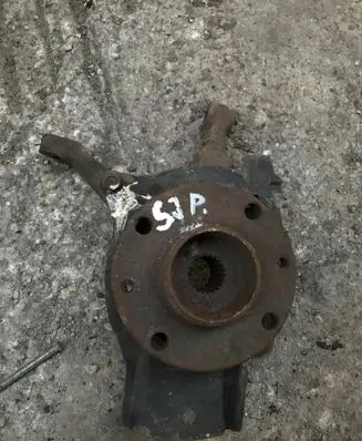 Fiat Seicento/600 Front wheel hub spindle knuckle