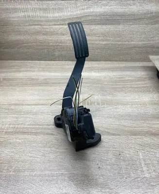 Ford Transit - Tourneo Connect Accelerator throttle pedal 7T119F836CC 6PV00927610