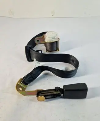 Rear seatbelt