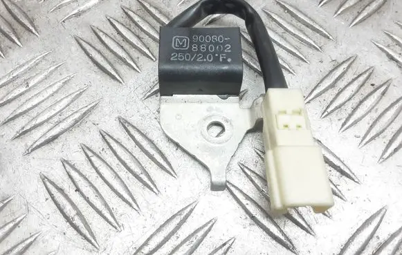 Toyota Avensis T250 Sensor 9008088002