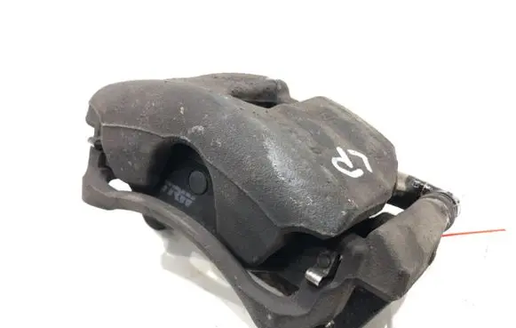 Volkswagen PASSAT B8 Front brake caliper