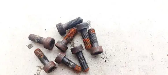 Subaru Legacy Nuts/bolts 