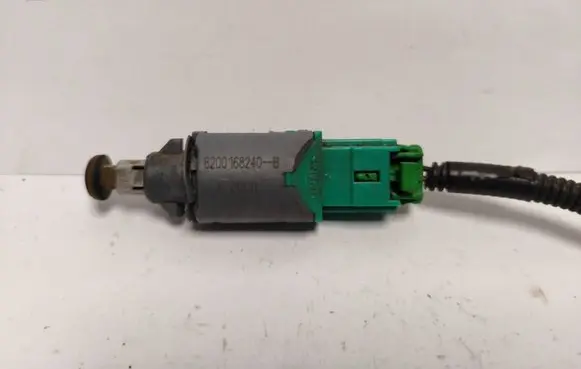 Renault Scenic II - Grand scenic II Clutch pedal sensor 8200168240B 4138U